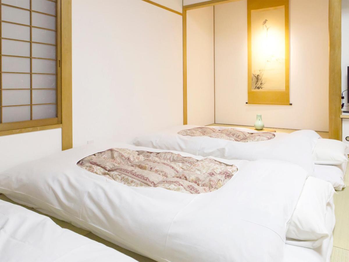 H.B.P Hotel Osaka Exteriör bild